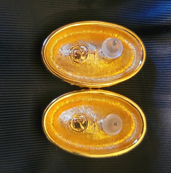 Vintage Swarovski Gold-Tone Oval Pink Crystal Stud Earrings 12.2g - Picture 9 of 16